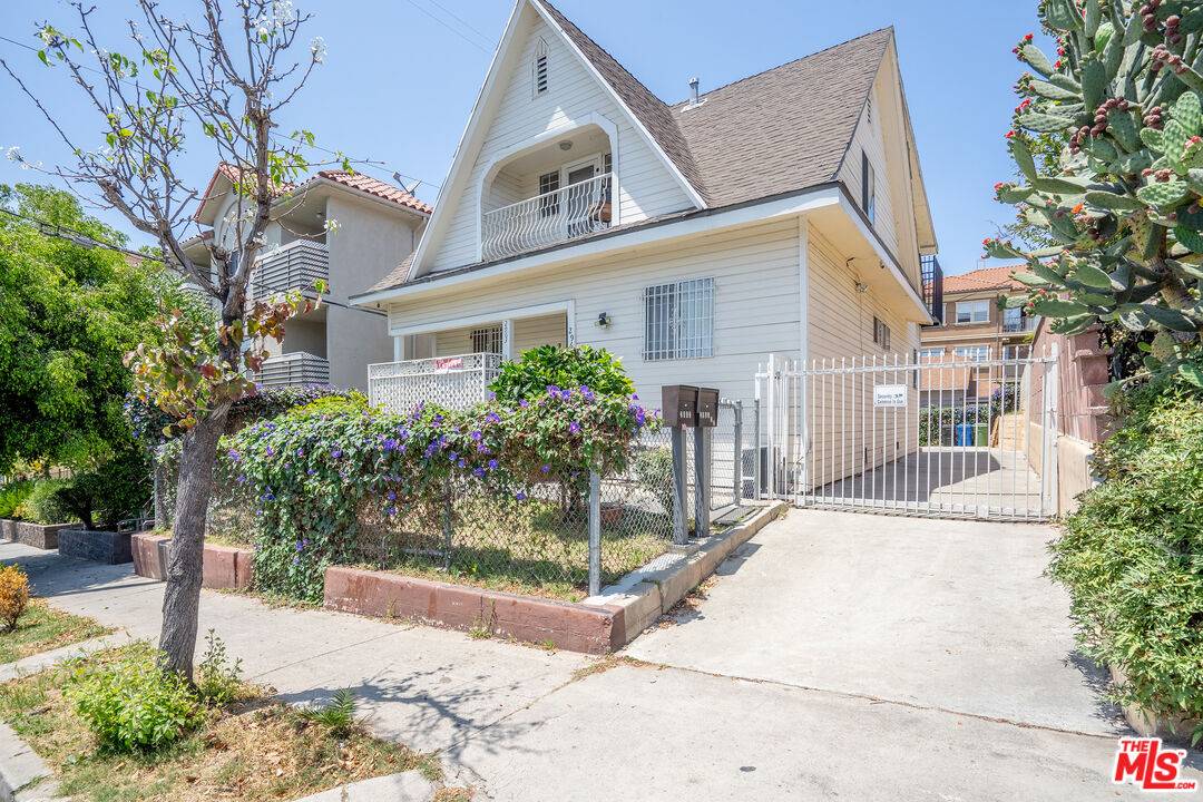 Los Angeles, CA 90006,2963 San Marino St