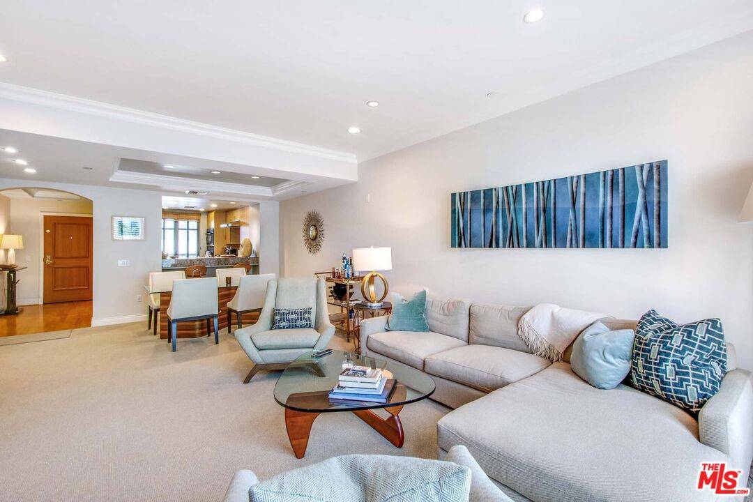 Los Angeles, CA 90049,11847 Gorham Ave #202