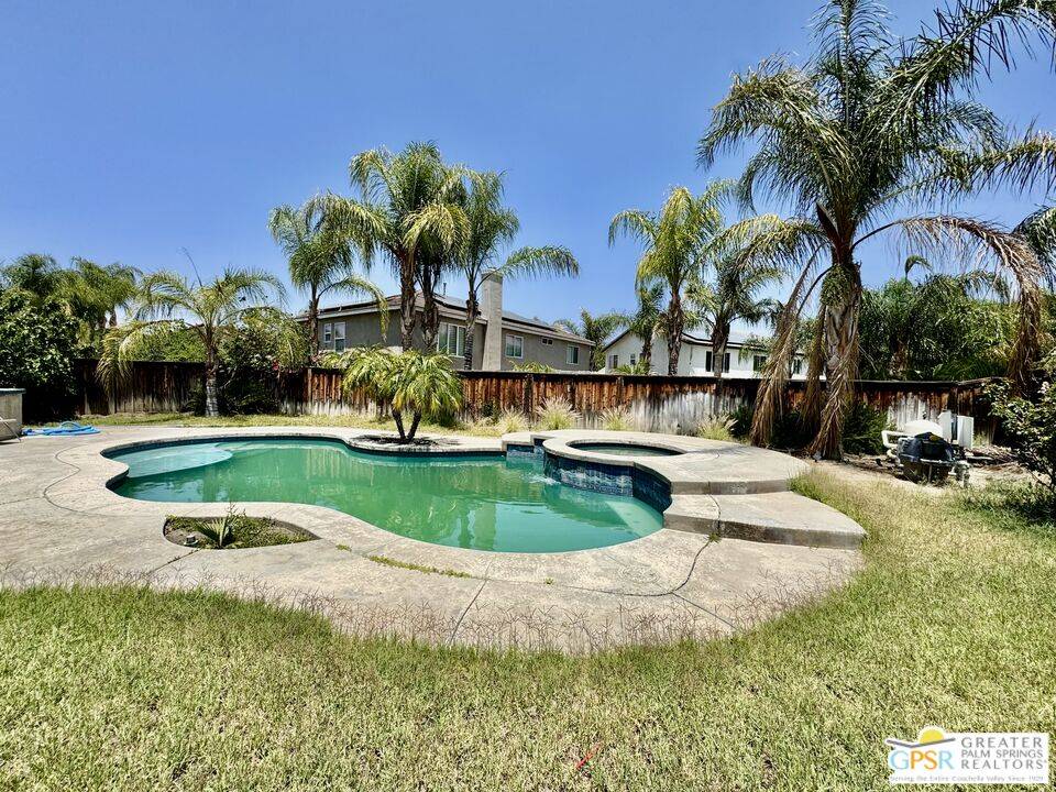 San Jacinto, CA 92583,1867 Crane Ave