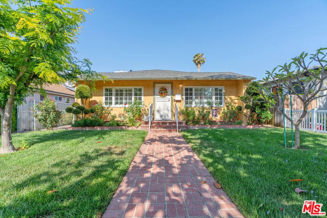 Sherman Oaks, CA 91423,4436 Stansbury Ave