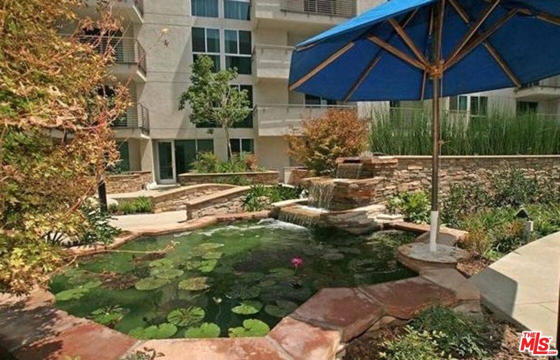Los Angeles, CA 90012,267 S San Pedro St #221