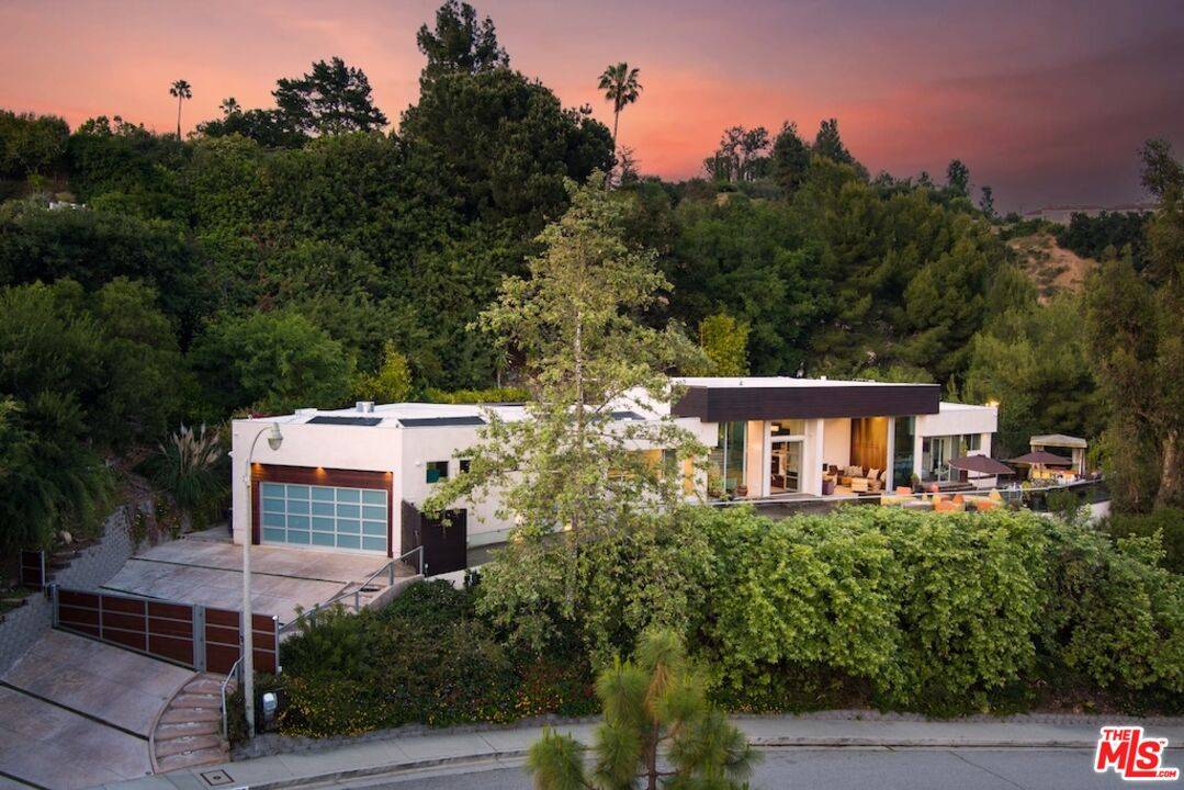 Beverly Hills, CA 90210,2766 Ellison Dr