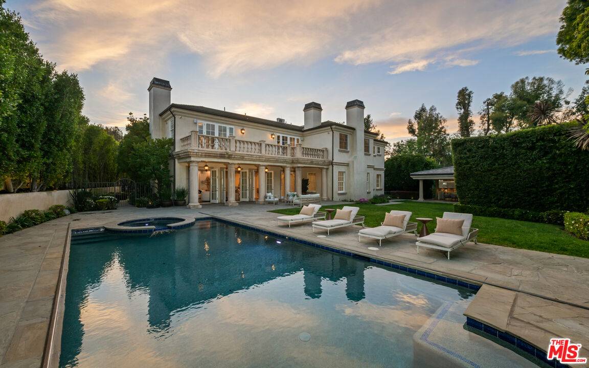 Los Angeles, CA 90049,630 N Bonhill Rd