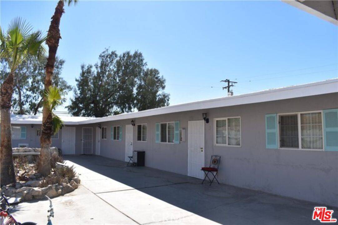 Desert Hot Springs, CA 92240,66327 7th St