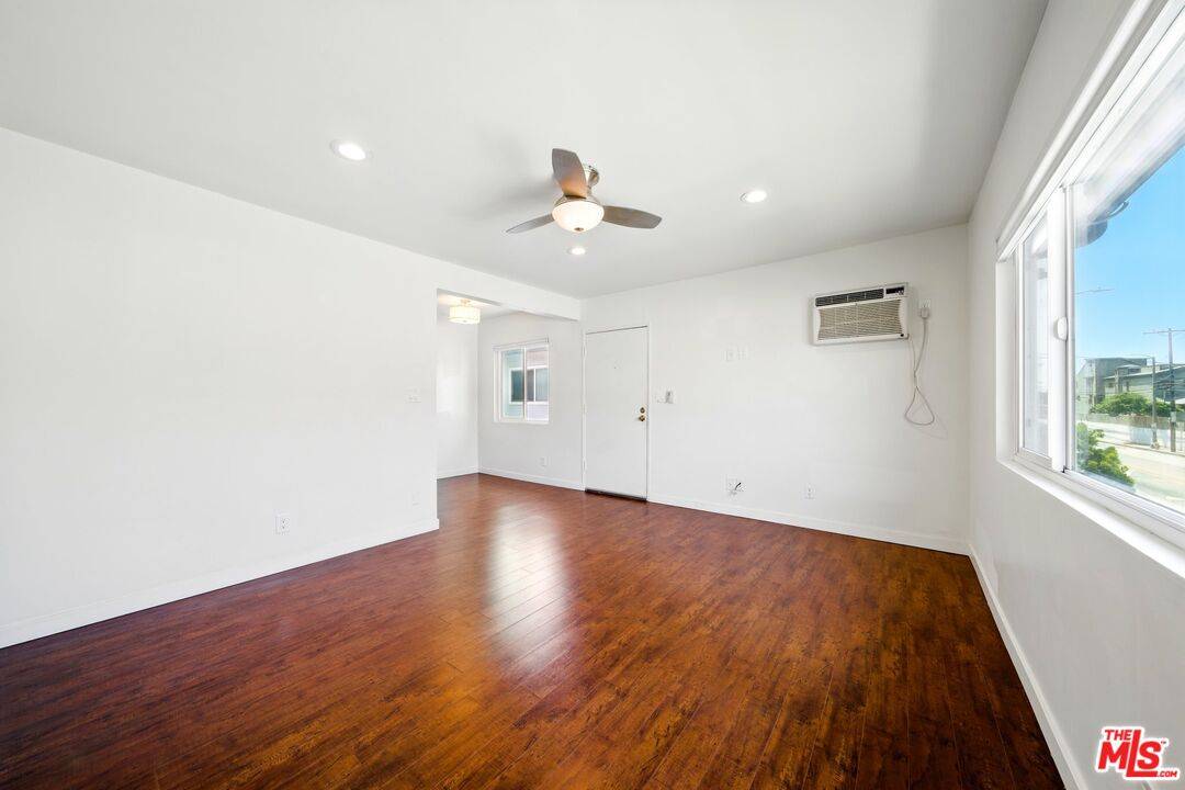 Venice, CA 90291,510 Pacific Ave #5