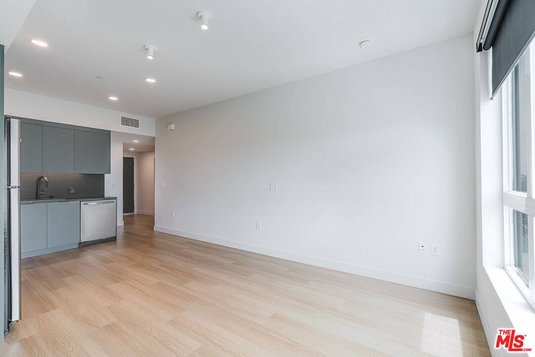 Culver City, CA 90232,10601 Washington Blvd #718