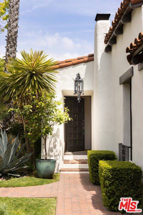 Venice, CA 90291,1012 Superba Ave