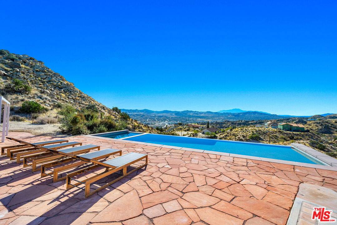Yucca Valley, CA 92284,57387 San Juan Rd