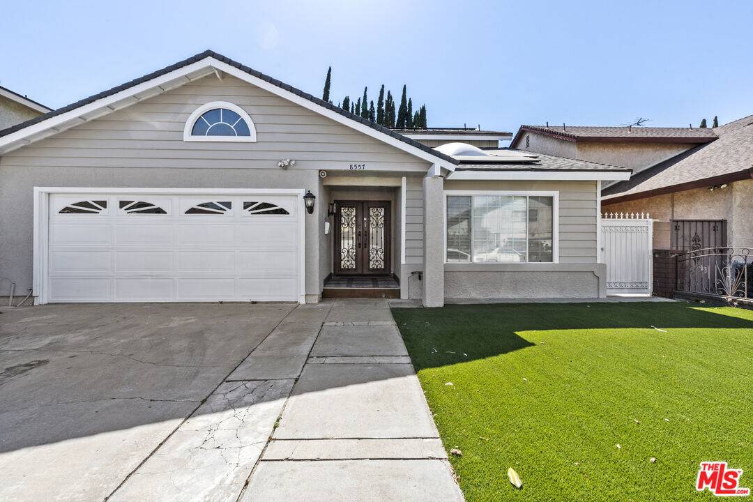 North Hills, CA 91343,8557 Norwich Ave
