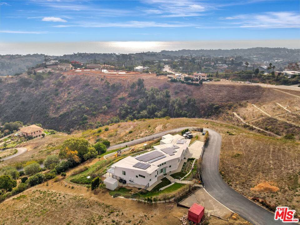 Malibu, CA 90265,28405 Via Acero St