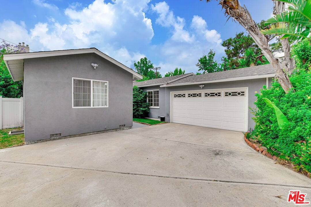Sherman Oaks, CA 91401,14346 Killion St