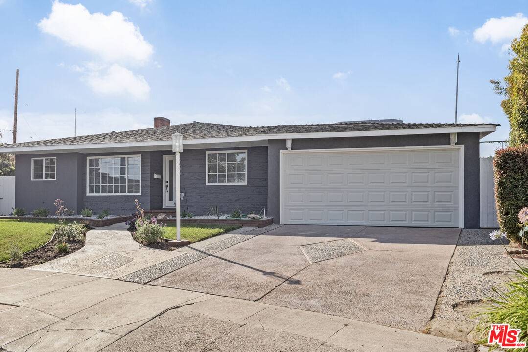 Los Angeles, CA 90034,3500 Tuller Ave