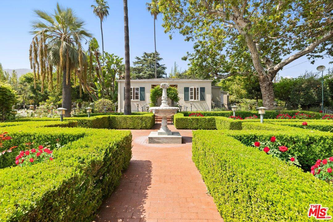 Glendora, CA 91741,820 N Verano Dr