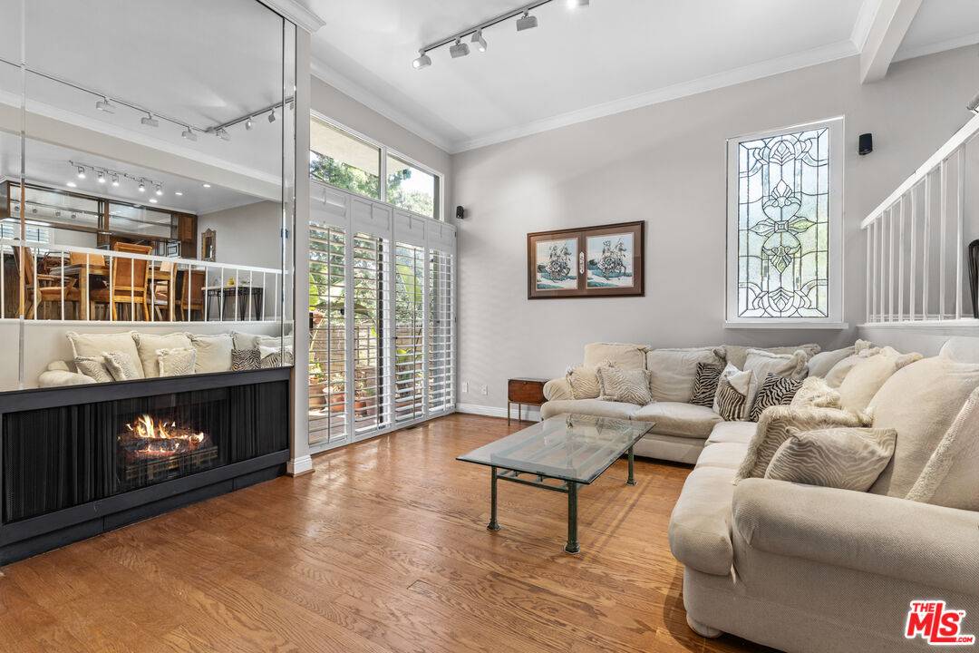 Marina Del Rey, CA 90292,4775 La Villa Marina #J