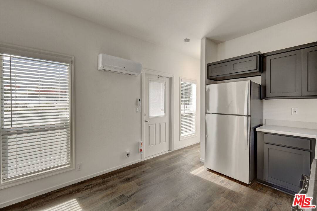 Lake Elsinore, CA 92530,17650 Grand Ave #110