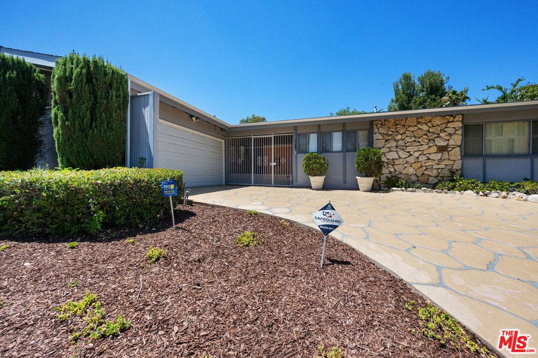 Woodland Hills, CA 91364,4811 Adele Ct