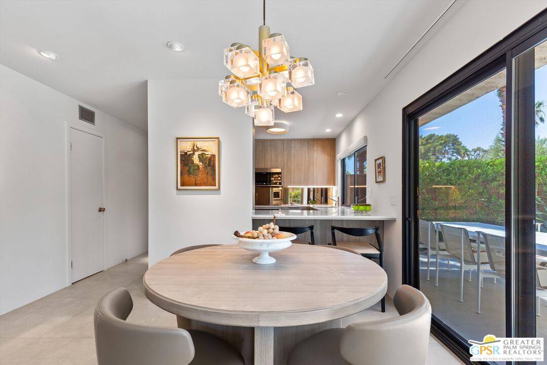 Palm Springs, CA 92262,1960 E Sandalwood Dr