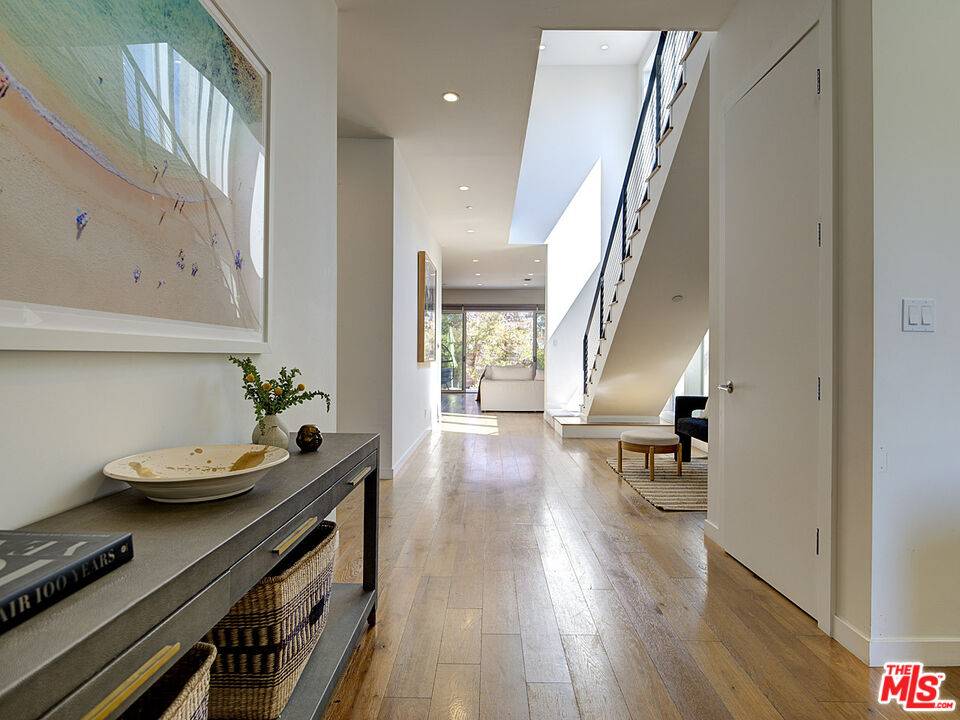 Culver City, CA 90230,11954 Lucile St