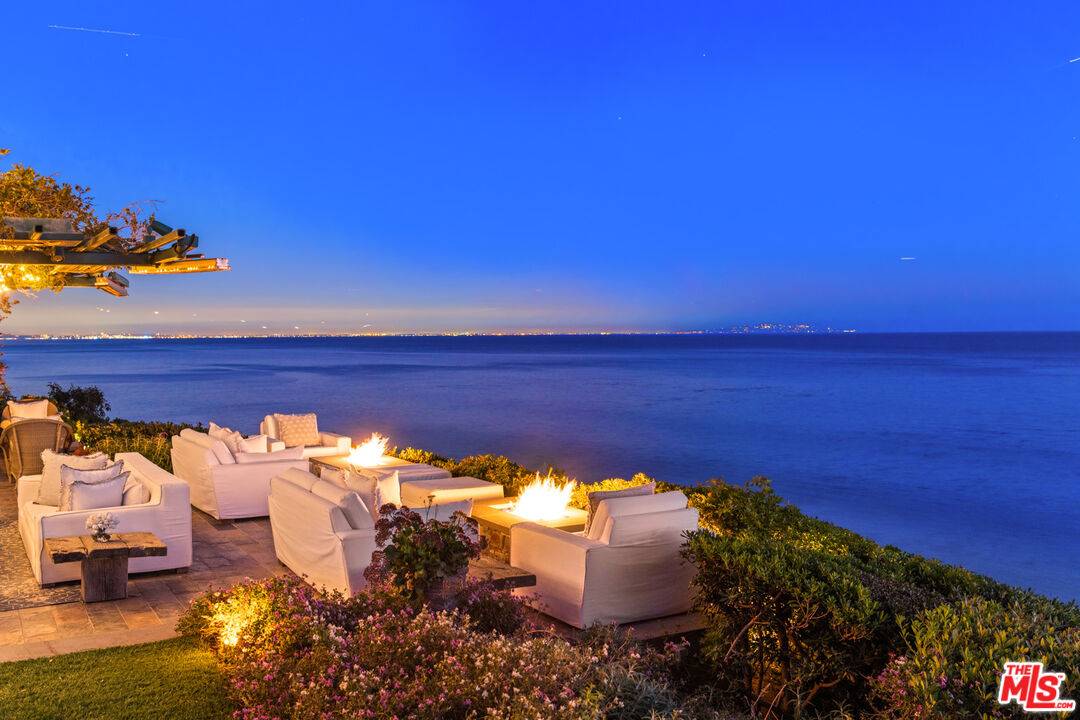 Malibu, CA 90265,27540 Pacific Coast Hwy