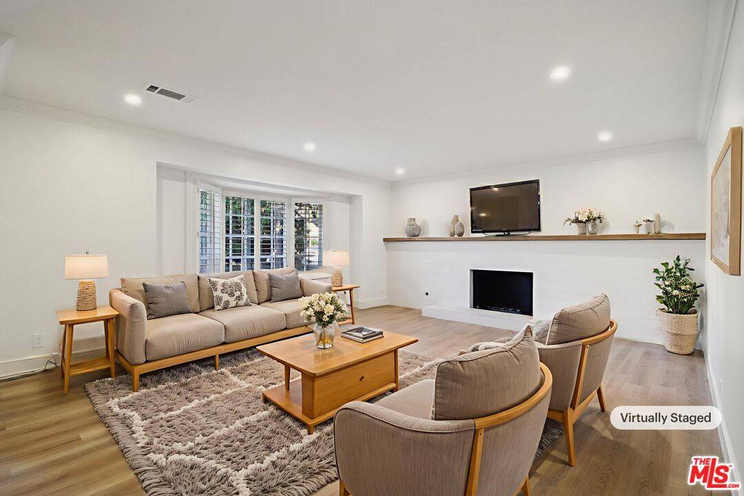 Lake Forest, CA 92630,23681 Cavanaugh Rd