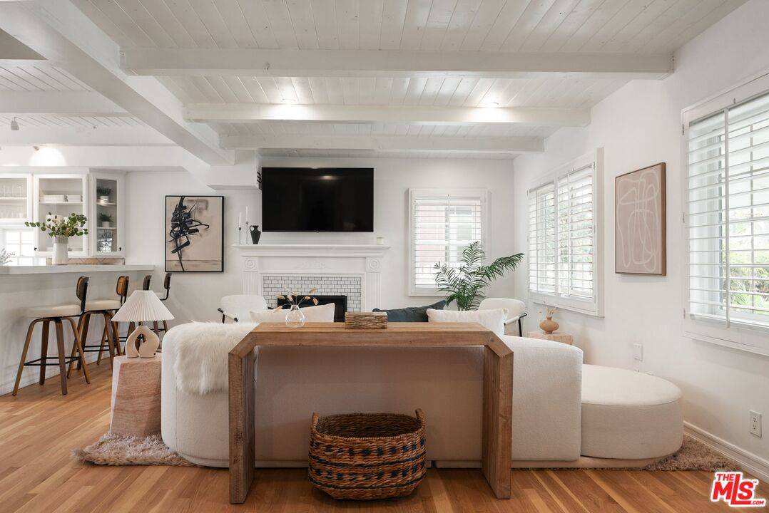 Venice, CA 90291,3011 Clune Ave