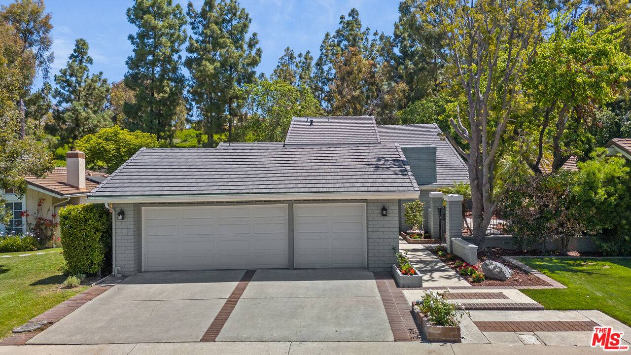Irvine, CA 92603,19 Rippling Strm