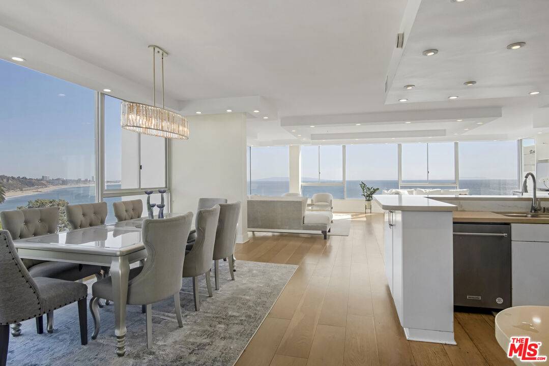 Pacific Palisades, CA 90272,17350 W Sunset Blvd #601