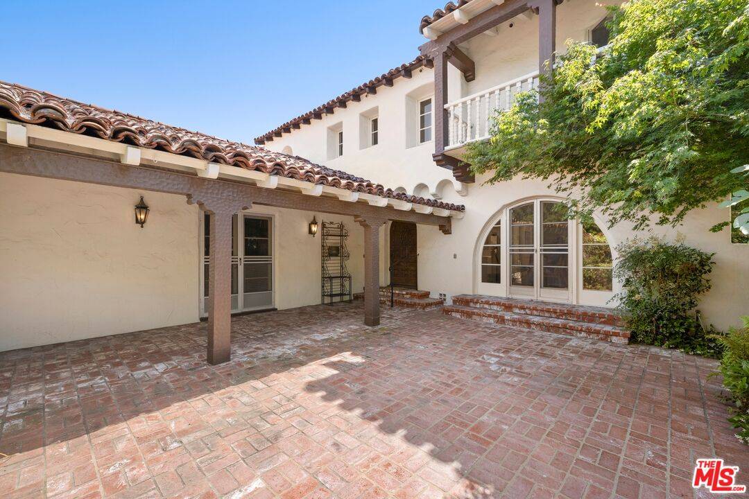 Beverly Hills, CA 90212,313 S Peck Dr