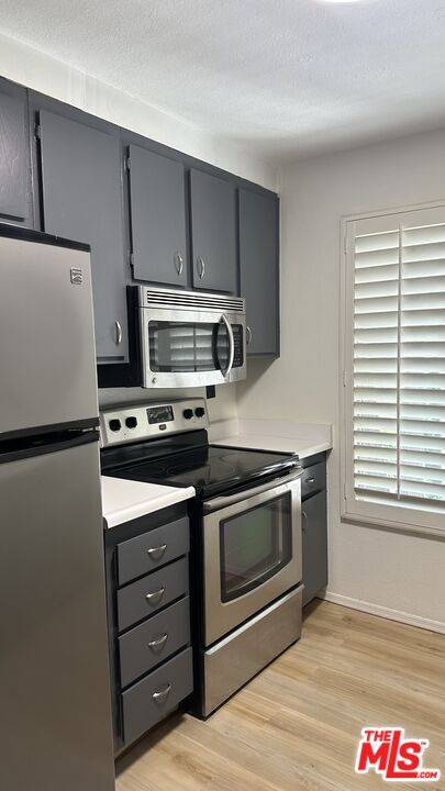 Culver City, CA 90230,10205 Summertime Ln