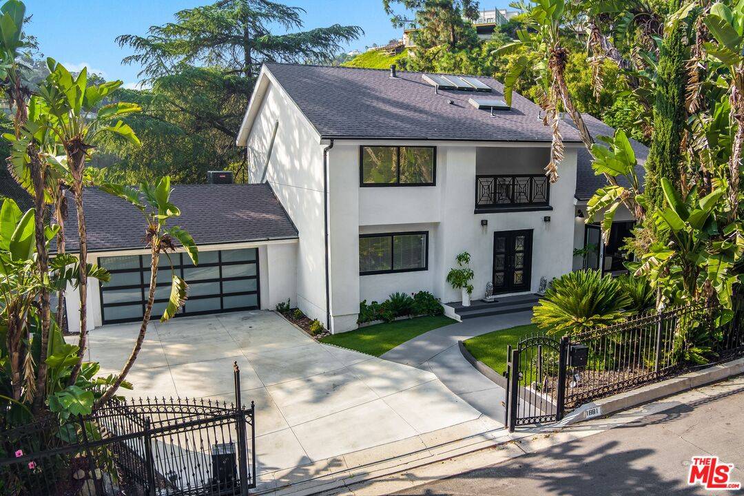 Los Angeles, CA 90046,1881 Mount Olympus Dr