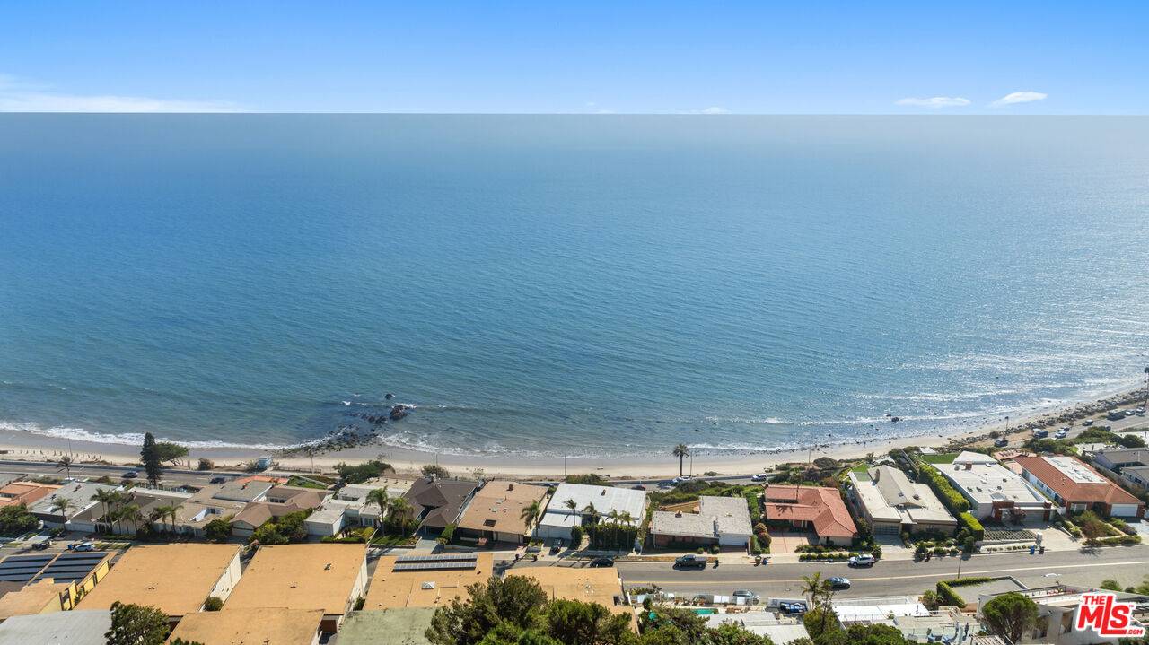 Malibu, CA 90265,18111 Coastline Dr #1