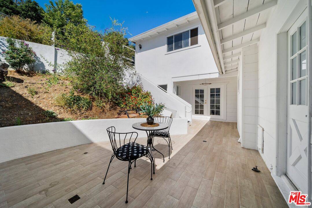Studio City, CA 91604,11689 Picturesque Dr