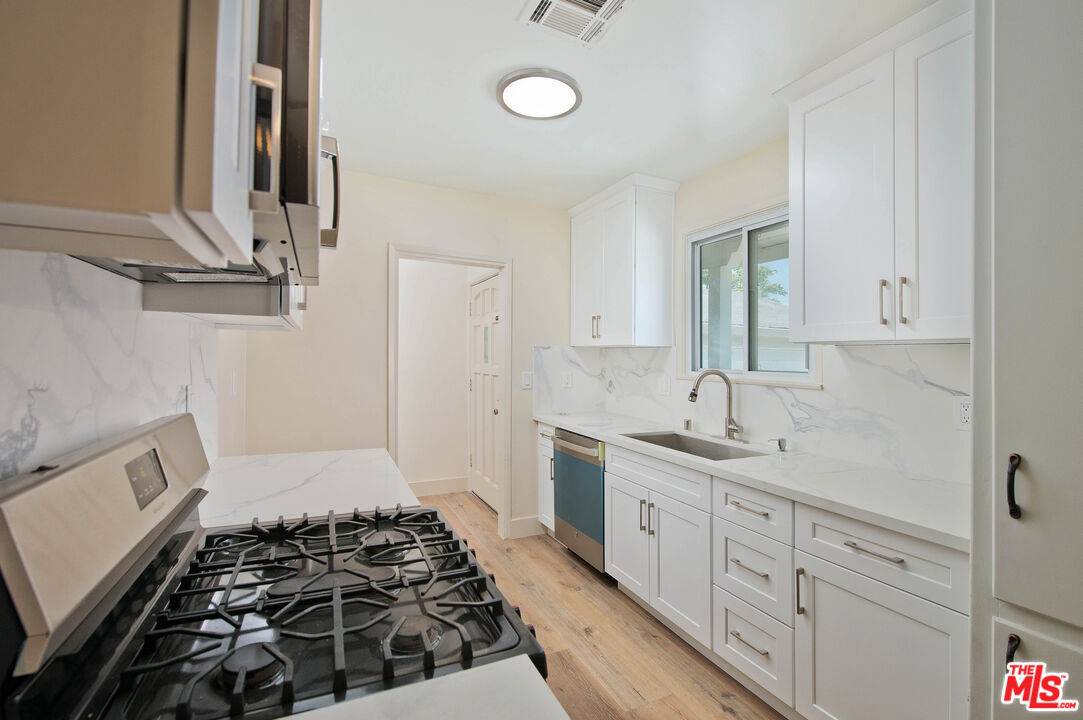 Winnetka, CA 91306,7421 Jumilla Ave