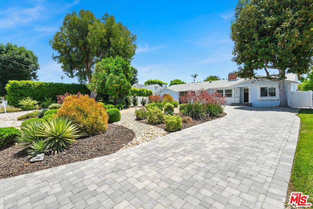 Woodland Hills, CA 91364,20616 Quedo Dr