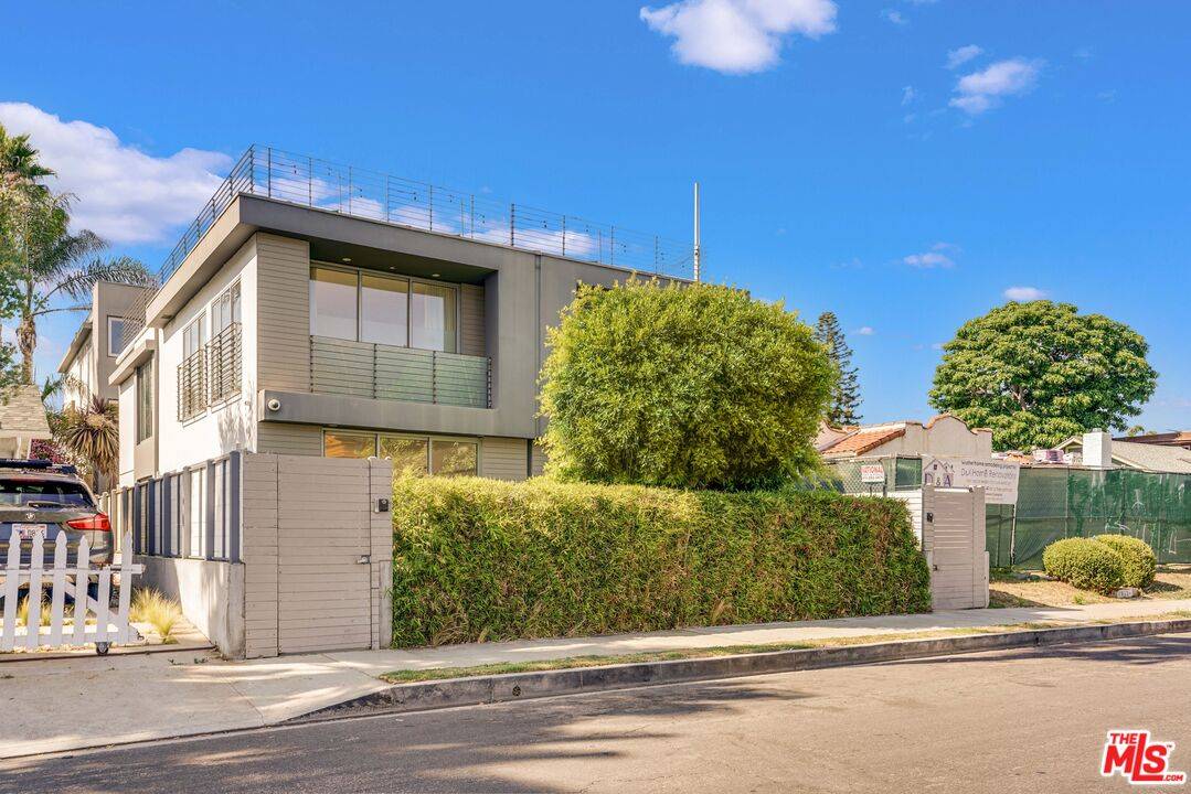 Venice, CA 90291,809 BROOKS AVE
