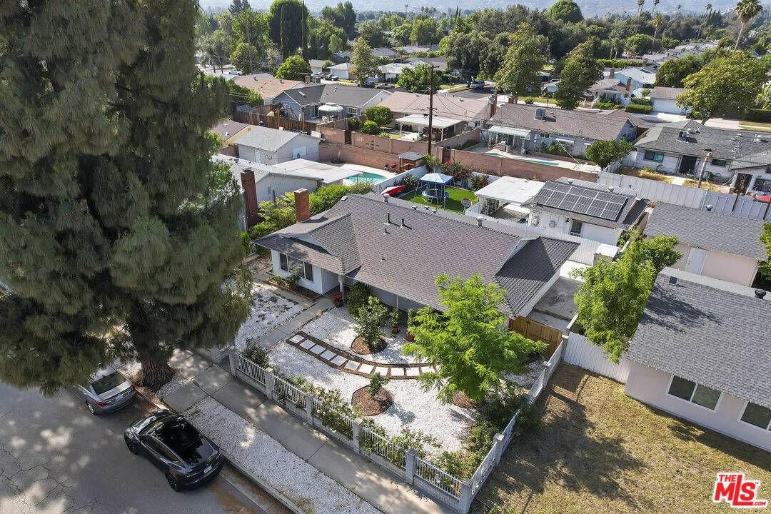 West Hills, CA 91307,22509 Saticoy St