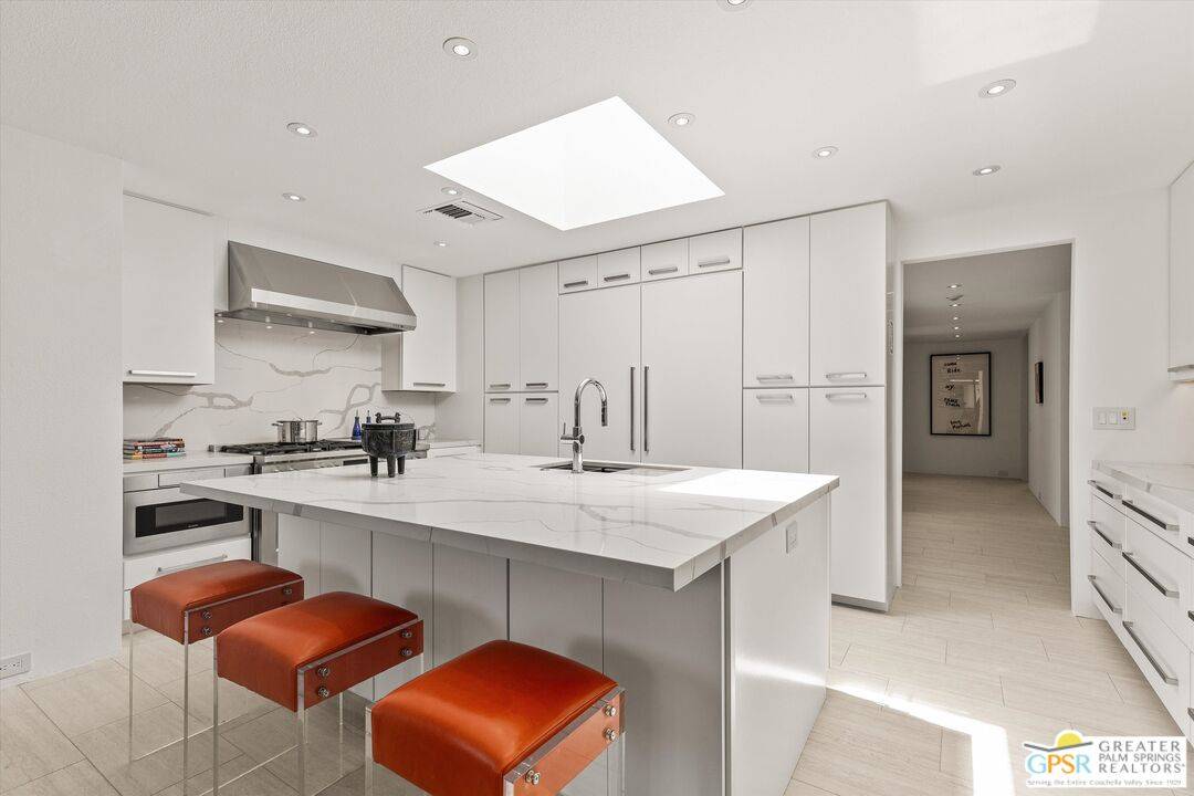 Rancho Mirage, CA 92270,6 Trojan Ct