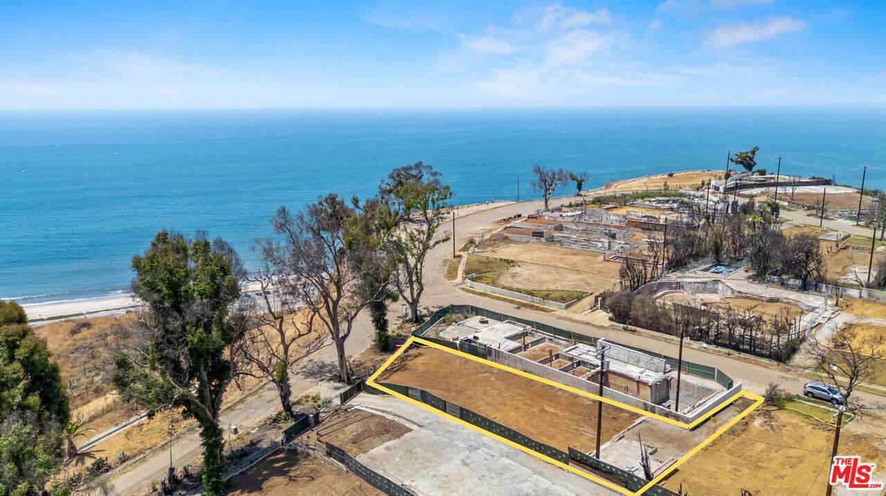 Pacific Palisades, CA 90272,15419 Via De Las Olas