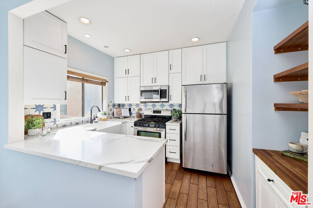 Los Angeles, CA 90066,12601 Matteson Ave #7