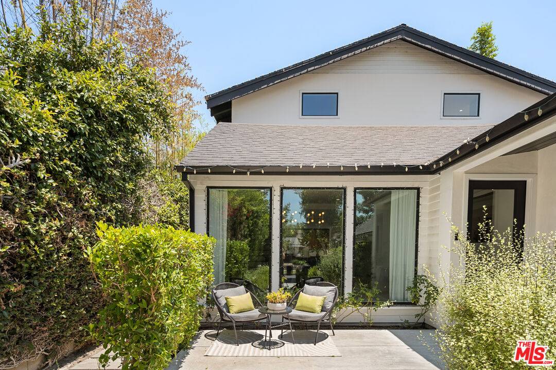 Studio City, CA 91604,4034 Denny Ave