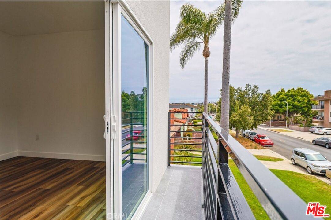 San Pedro, CA 90731,710 S Alma St