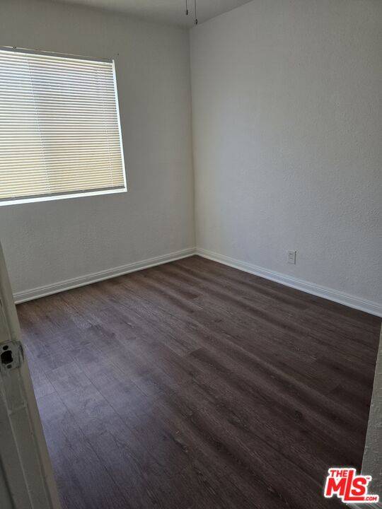 Los Angeles, CA 90044,1117 W 94th St