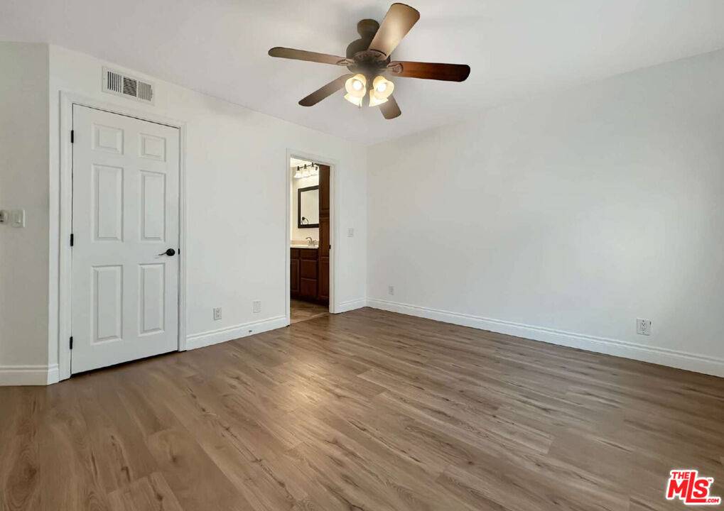 Canyon Country, CA 91351,26758 Claudette St #427