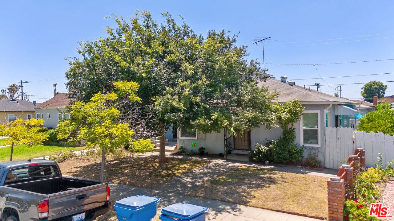 Culver City, CA 90232,3853 Westwood Blvd