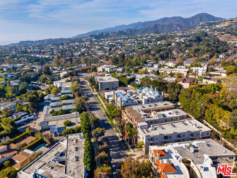 Pacific Palisades, CA 90272,16117 W Sunset Blvd