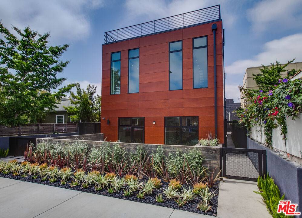 Venice, CA 90291,663 Brooks Ave