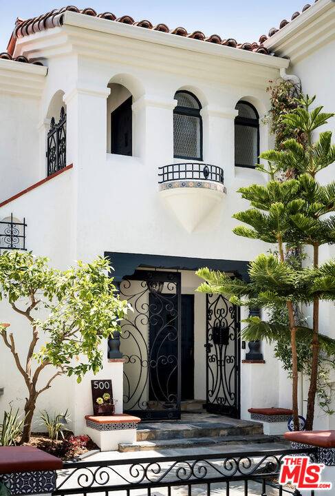 Beverly Hills, CA 90212,502 Smithwood Dr