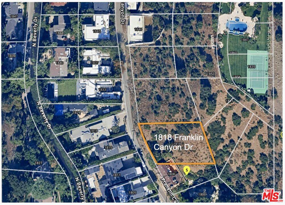 Beverly Hills, CA 90210,1818 Franklin Canyon Dr