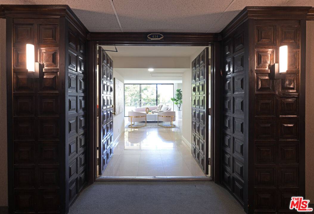 Los Angeles, CA 90024,10535 Wilshire Blvd #414