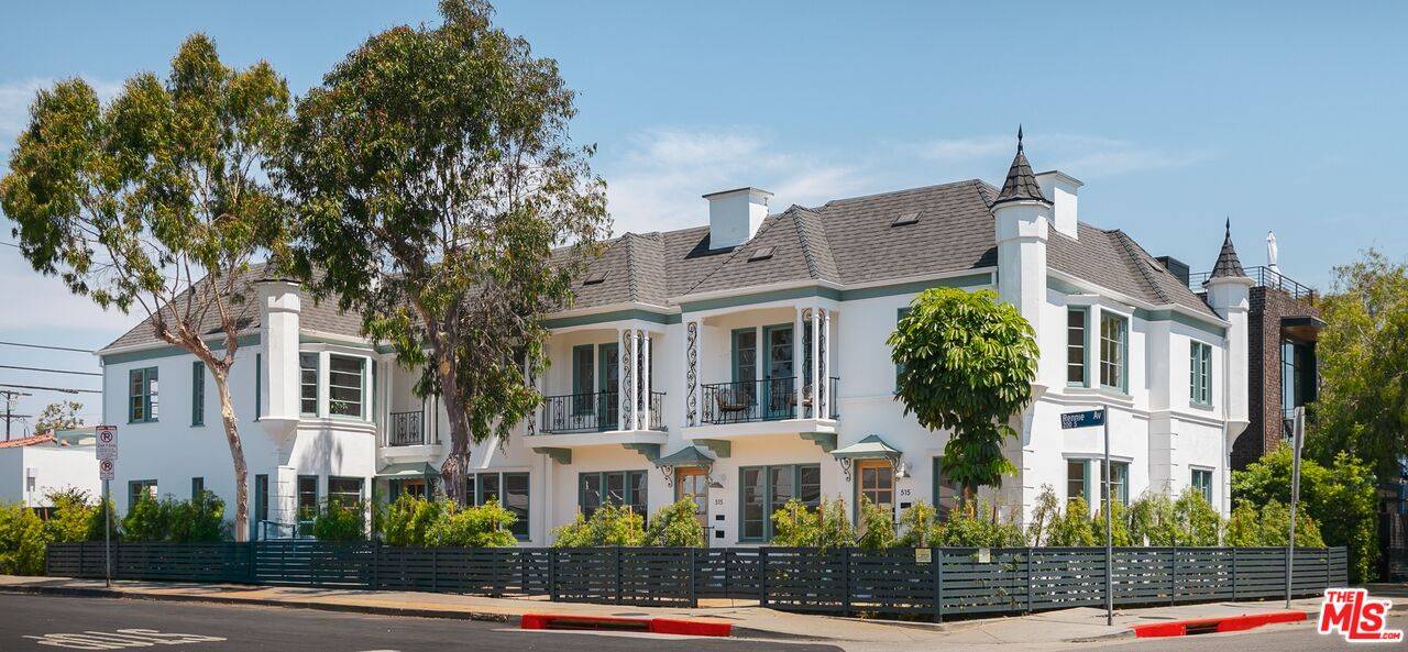 Venice, CA 90291,519 Rose Ave